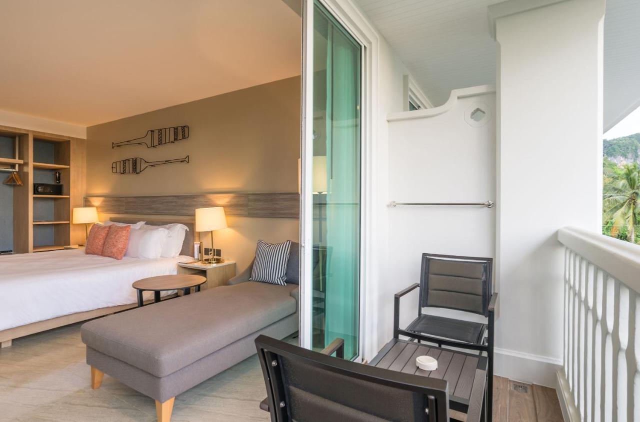 Centara Ao Nang Beach Resort & Spa Krabi Exterior photo